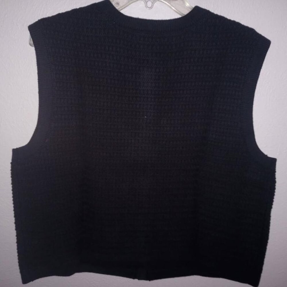 Blank NYC Women's Size Large Black Knit Sleeveless Button Vest NWT - Picture 3 of 3